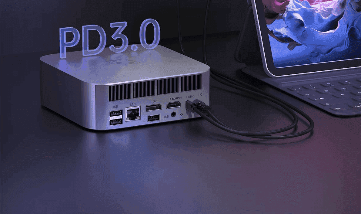 Beelink SER8 Mini PC - AMD Ryzen 7 8745HS
